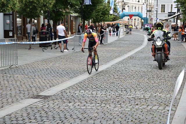 僅幫助曼城 僅幫助曼城